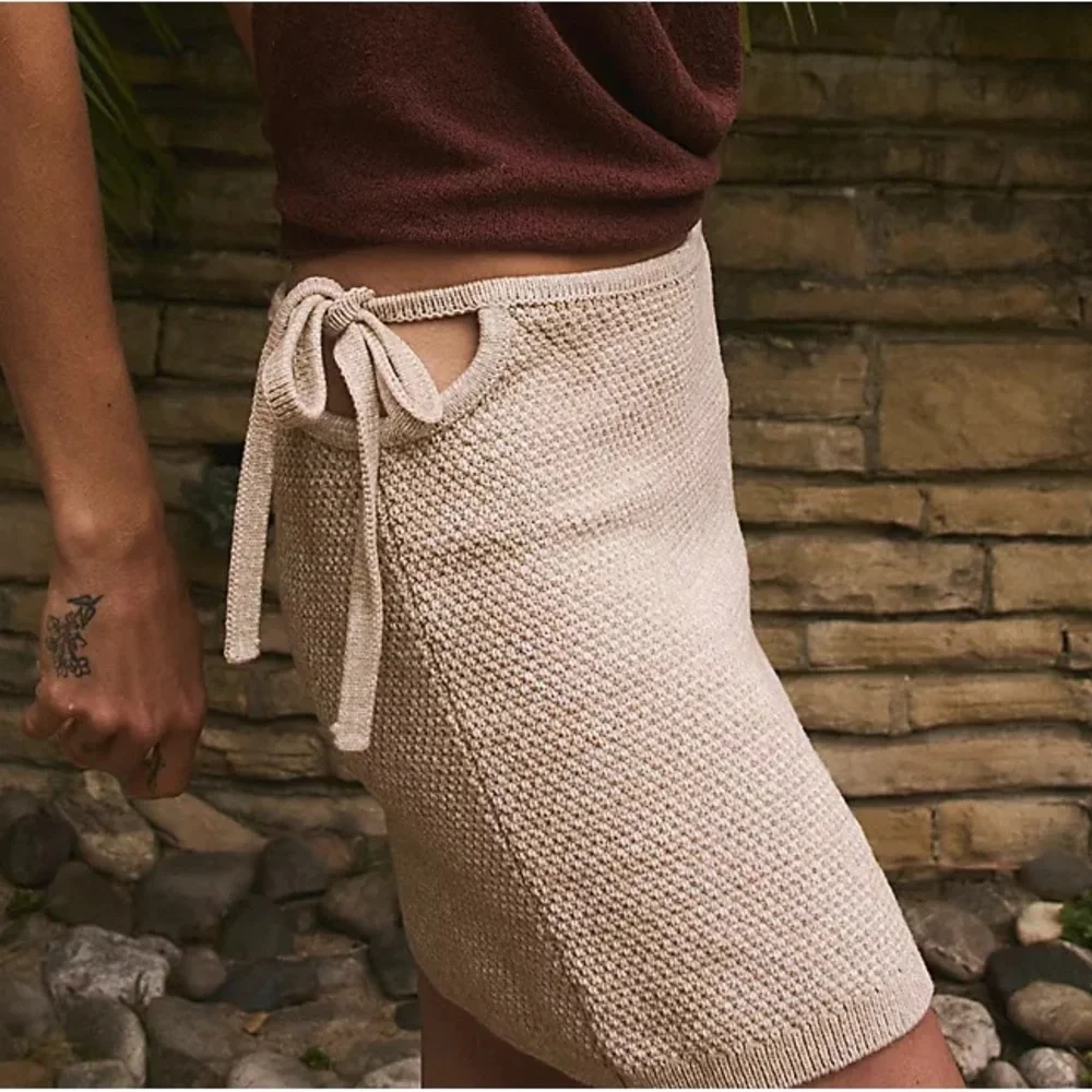 NWTS FREE PEOPLE KNIT MINI SKIRT (M) - Picture 5 of 12